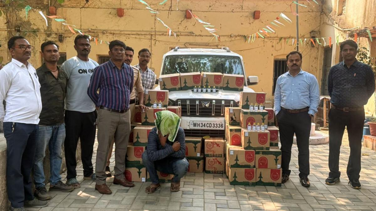 चंद्रपुर में नकली देसी शराब की बड़ी खेप जब्त, ₹12.19 लाख का माल पकड़ा