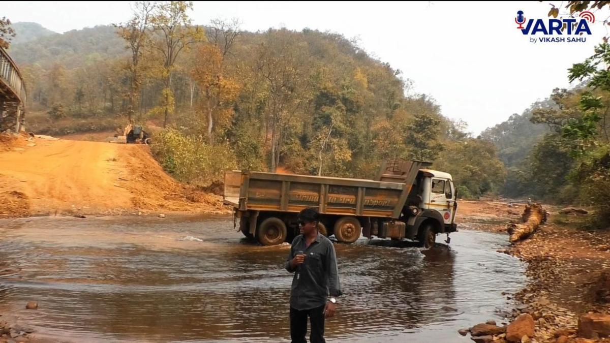 सुंदरगढ़ की खदानों के बीच विकास का सवाल: राउरकेला के पास गांवों में अब भी बुनियादी सुविधाओं की कमी